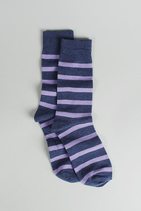 GA* Thin stripe socks.19